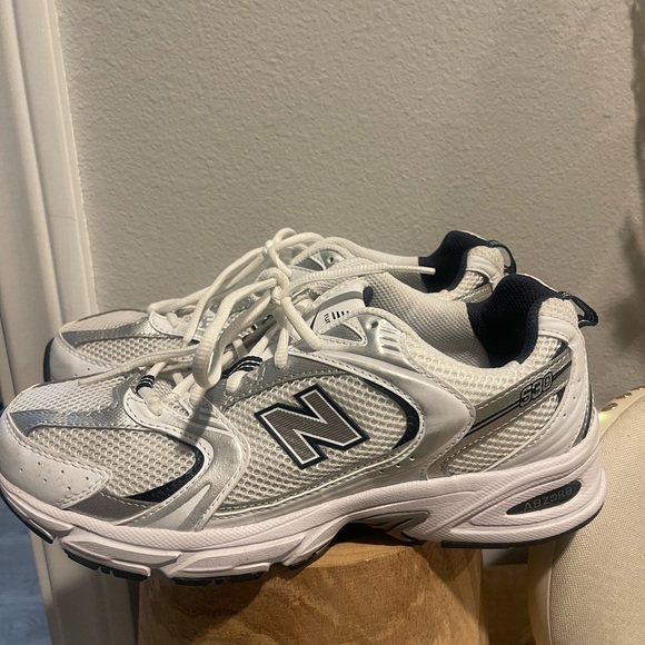 WOMEN'S NEW BALANCE 530 - Picture 3 of 3